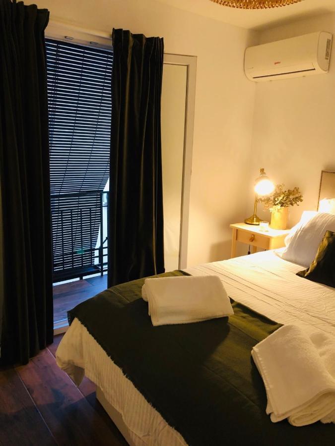 Petit Apartment Los Remedios Sevilla Exteriör bild